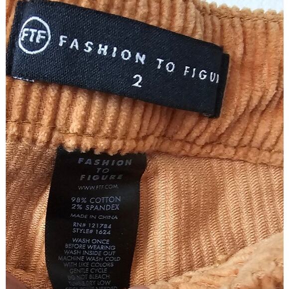 Fashion to Figure Womens Wide Leg Carpenter Style Corduroy Pants Sz 2 (Fits 2X) - Picture 7 of 16